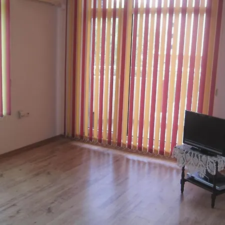 Global Ville Apartcomplex מלון דירות סאני ביץ'